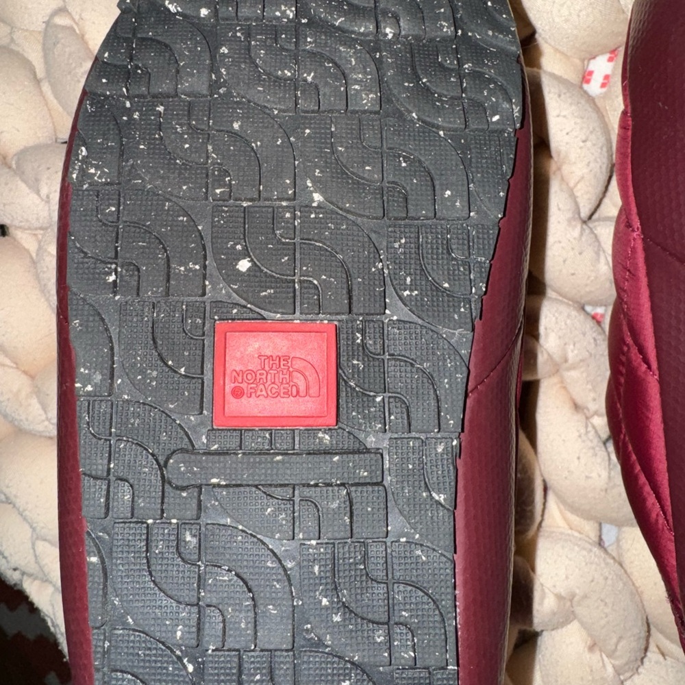 The North Face Red Quilted Slip-On Shoes - Picture 6 of 9